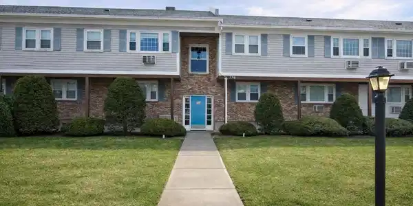 174 Upper County Rd