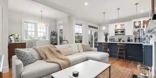 21 Prospect St