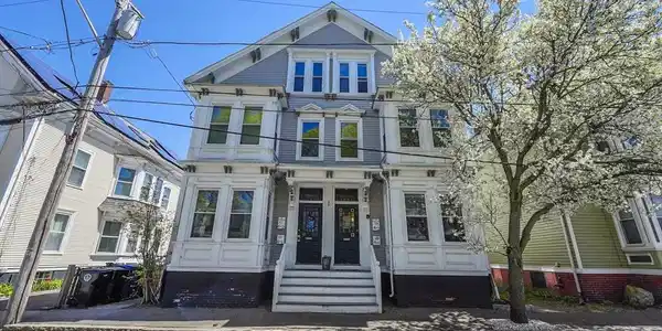 4 Boardman Street