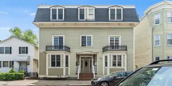 8-10 Howell St