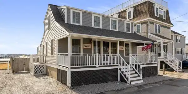 7 Moreland Ave