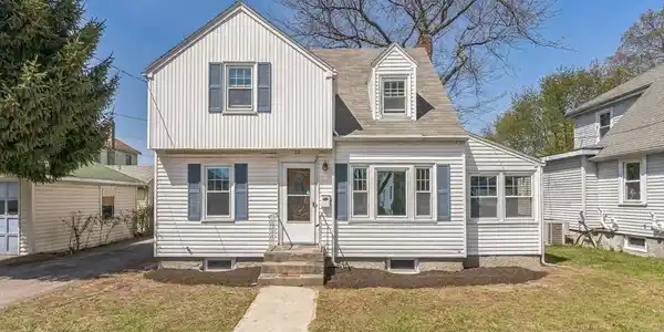 10 Williams St
