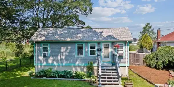 13 Elcott Road
