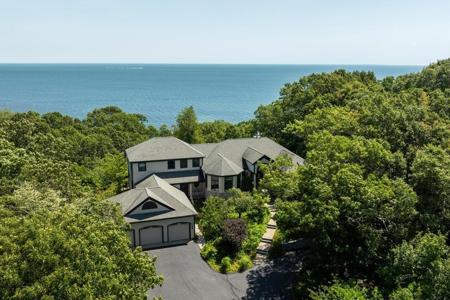 322 R Center Hill Rd