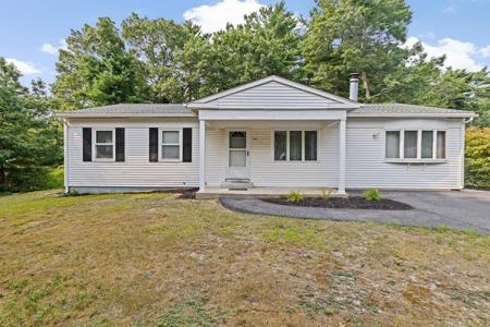244 Flaggler Dr