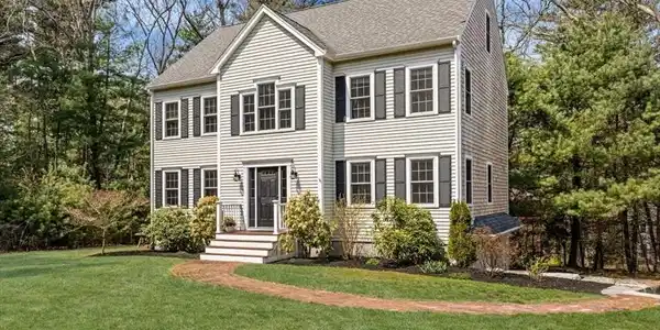 28 Priscilla Rd