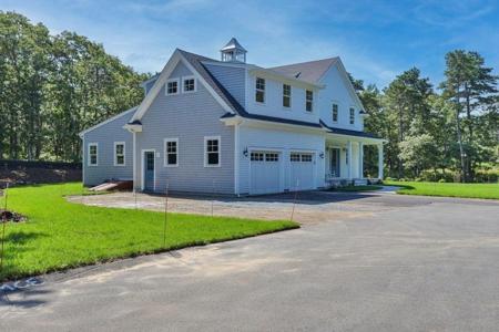 1025 Orleans Rd