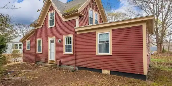 4 Toomey Lane