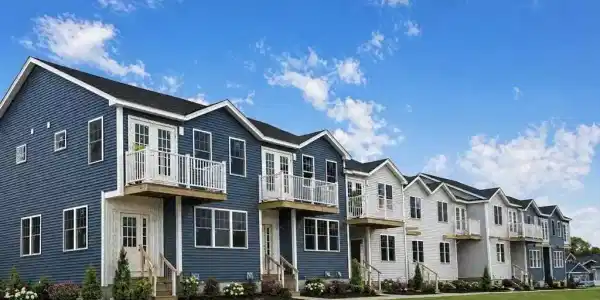 36 Starboard Dr