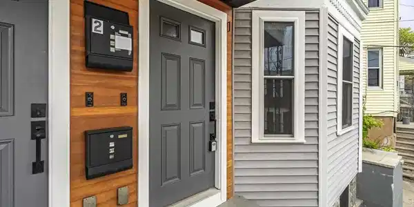 50 Cottage St