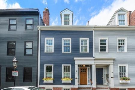 22 Pleasant Street