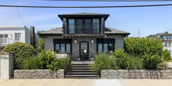 325 Rice Ave