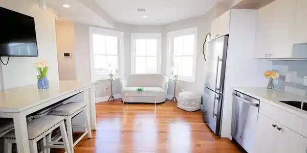 89 Prescott St