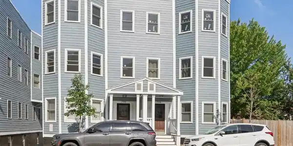 796 Dorchester Ave