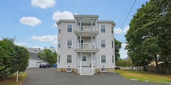 2 Edgar Terrace
