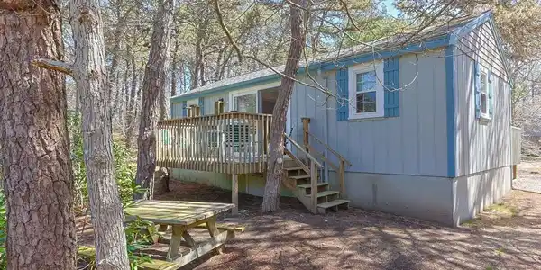 7 Great Hollow Rd
