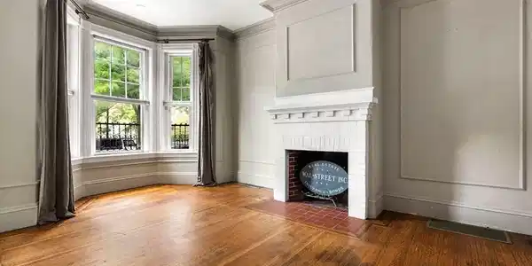 58 Thomas Park