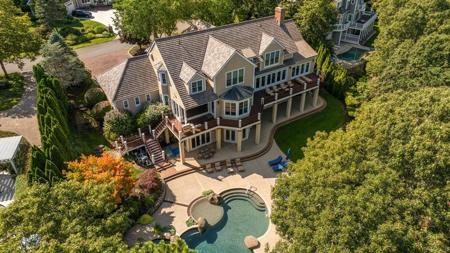 37 Shoestring Bay Road