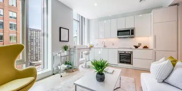 135 Seaport Blvd