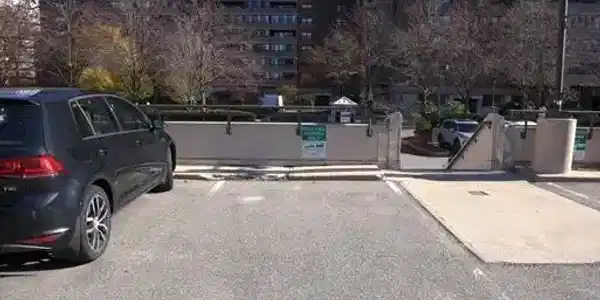 9 Hawthorne Pl Pkg 69