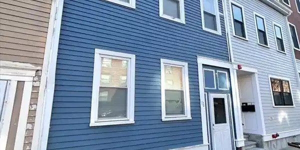 78 Bunker Hill Street