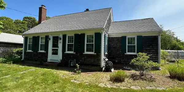 91 Division St