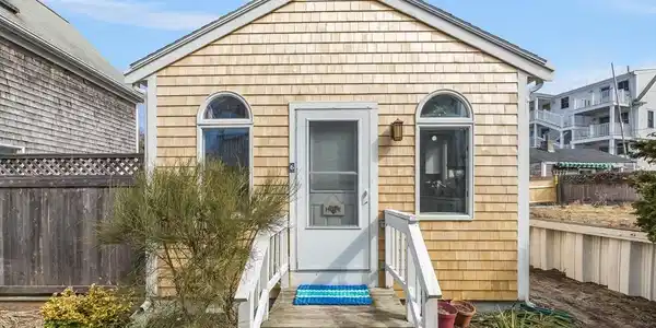 54 Bradford Street