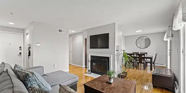 18 Leverett Ave