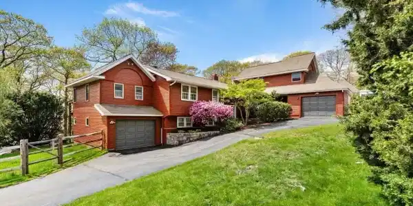 146 Hesperus Ave