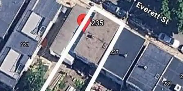 235 & 0 Everett Street