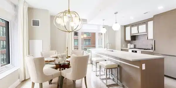 100 Lovejoy Wharf