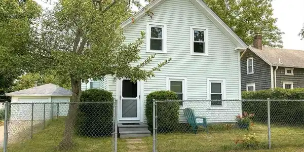 9 Tenth St