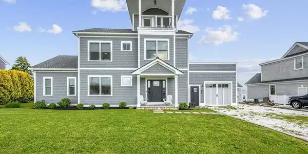 246 Howland Rd