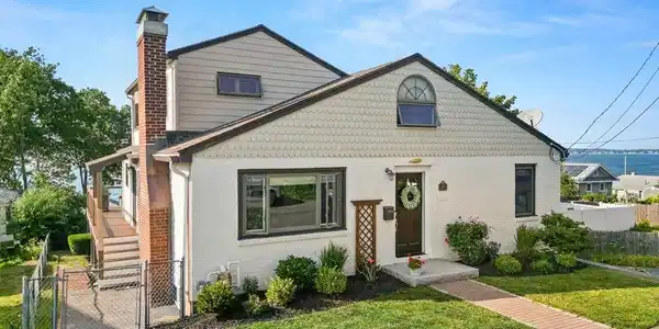 36 Lennox Rd
