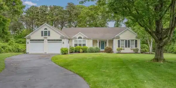 104 Clipper Way