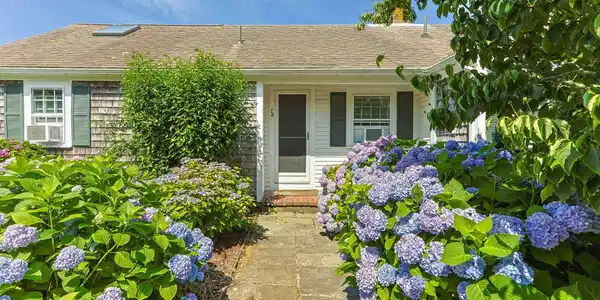 78 Indian Trail