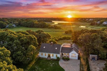 26 Hardings Beach Rd