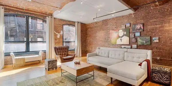 121-123 Beach St