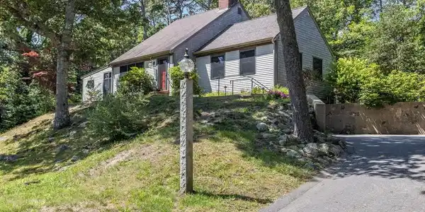 19 Ridgewood Rd