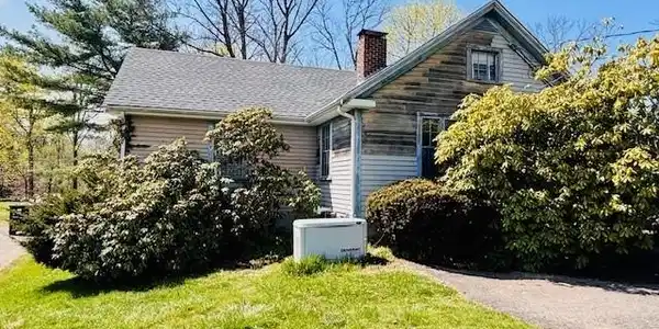 261 Beechwood Street
