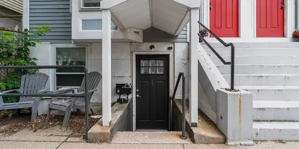 314 W 4th