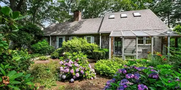 72 Loop Rd
