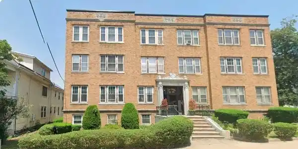 84 Tudor Street