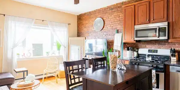 137-139 Dorchester St