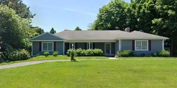 25 Oxford Dr