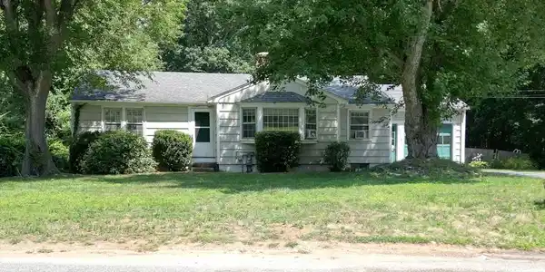 16 Rayfield Road