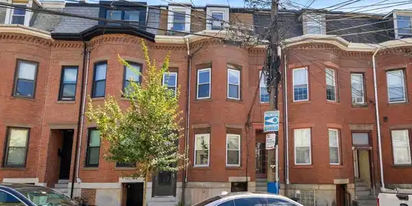 113 Saratoga St