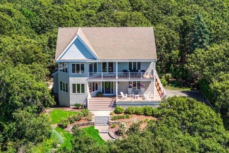 11 Island Creek Lane