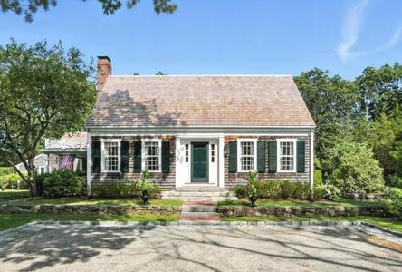 39 Bay Pond Rd