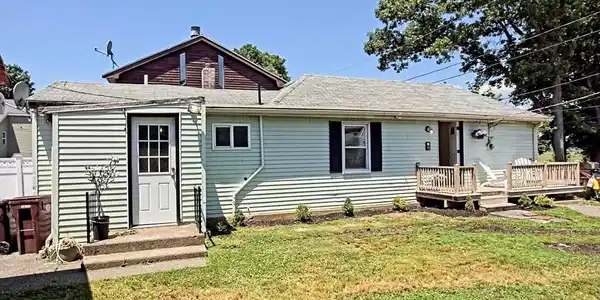 14 Putnam Rd